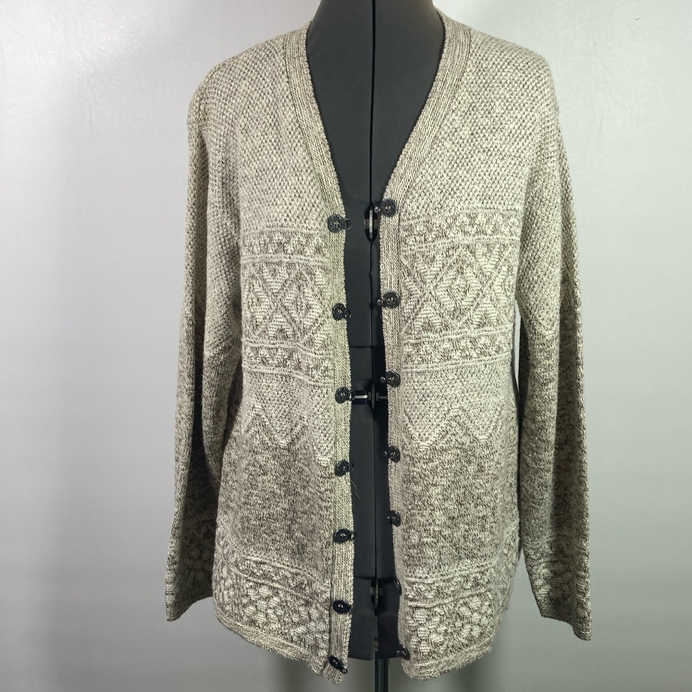 Grace Sweater Women Size S/P Brown & White Heavy Knit Unique Front Closure